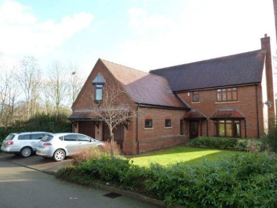 5 Bedroom Detached